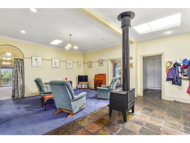 8 Carthew Street, Mount Gambier SA 5290