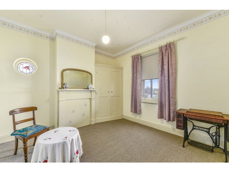 8 Carthew Street, Mount Gambier SA 5290