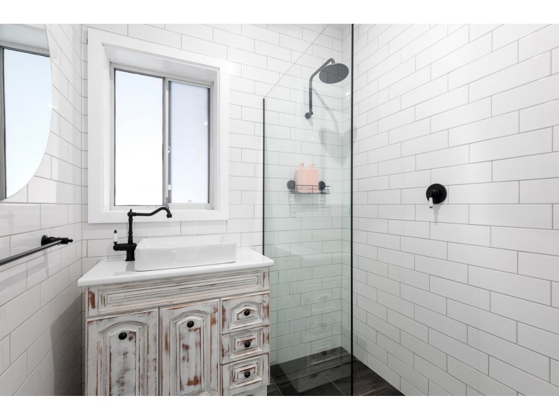 5 Barrett Avenue, Mount Gambier SA 5290