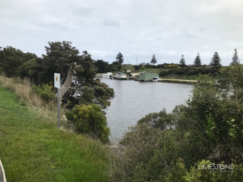 81 North Nelson Road, Nelson VIC 3292