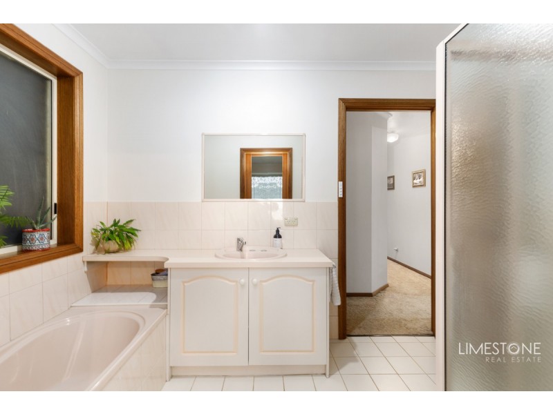 1 Ina Court, Mount Gambier SA 5290