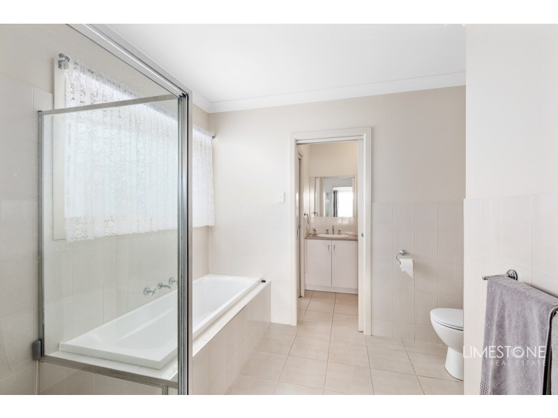 6 Queens Court, Mount Gambier SA 5290