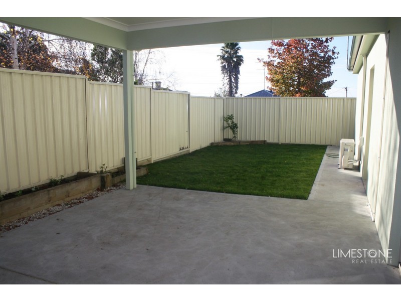 2/9A Shepherdson Road, Mount Gambier SA 5290