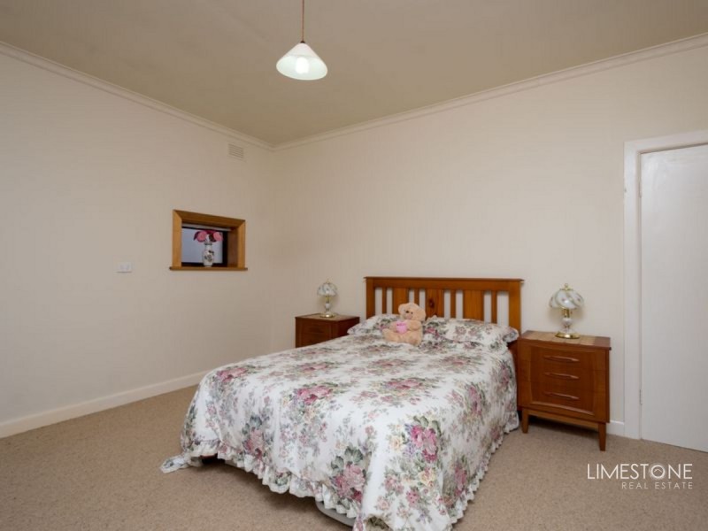 25 Gwendoline Street, Mount Gambier SA 5290