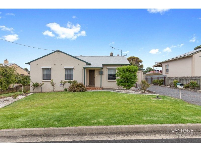 4 Burton Street, Mount Gambier SA 5290