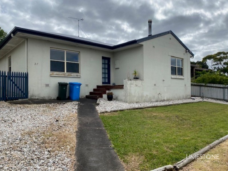 37 Boandik Terrace, Mount Gambier SA 5290