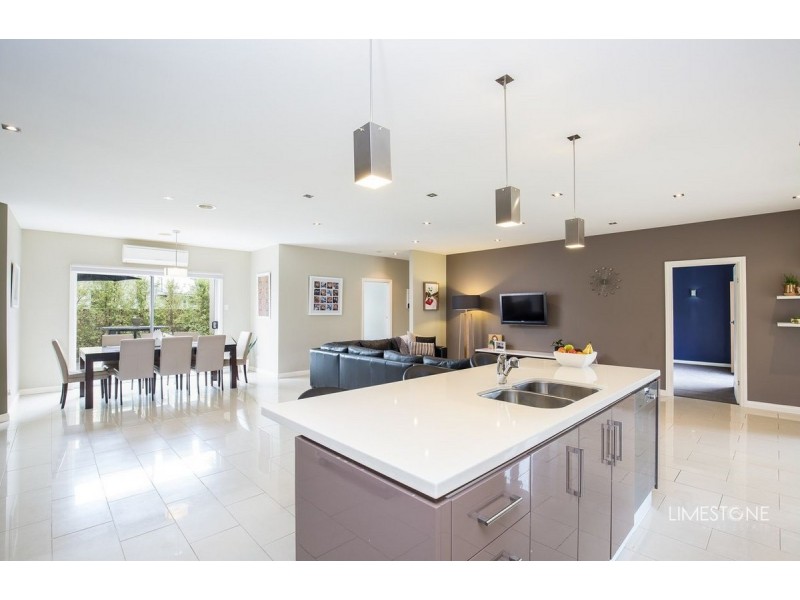 15 Redwood Avenue, Mount Gambier SA 5290