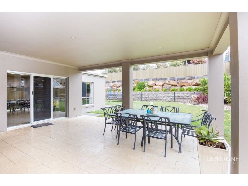 15 Redwood Avenue, Mount Gambier SA 5290