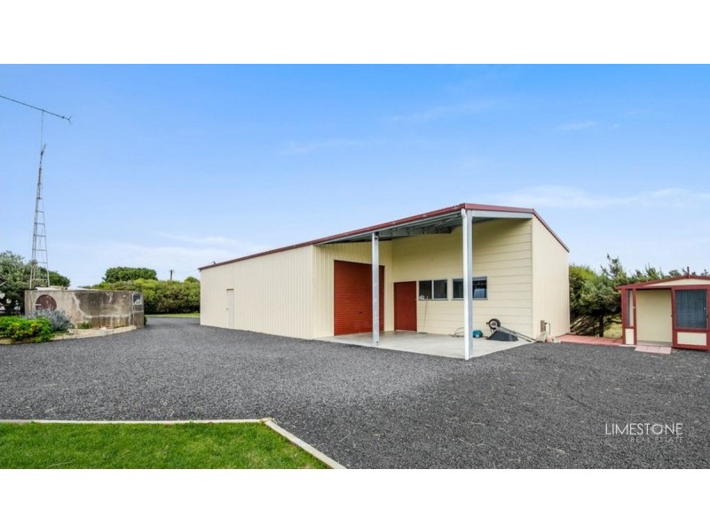 4 Irven Street, Port Macdonnell SA 5291