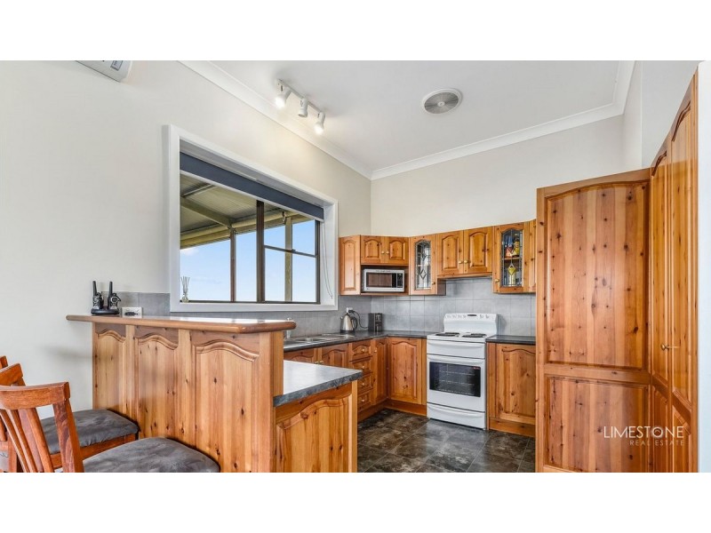 4 Irven Street, Port Macdonnell SA 5291