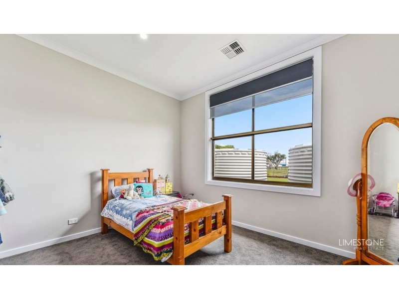 4 Irven Street, Port Macdonnell SA 5291