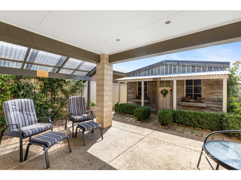 8 Queens Court, Mount Gambier SA 5290