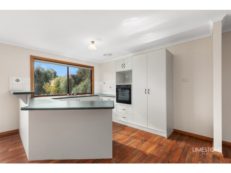 4 Harley Street, Allendale East SA 5291