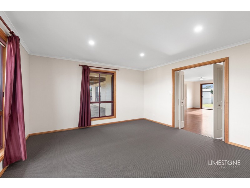 4 Harley Street, Allendale East SA 5291