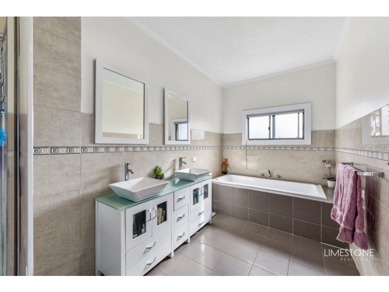 20 Millicent Road, Penola SA 5277