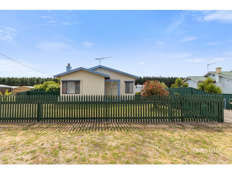 19 Jenkins Street, Nangwarry SA 5277