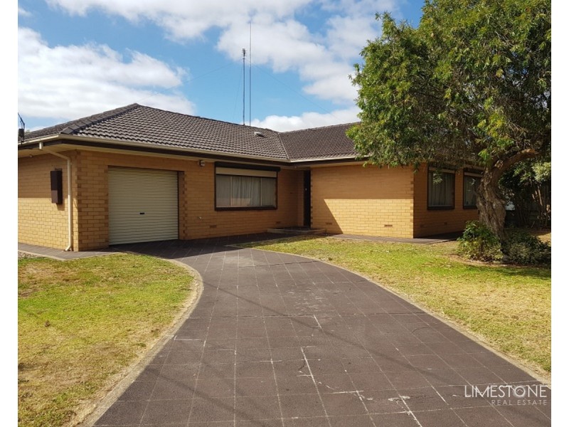 2 Coora Avenue, Mount Gambier SA 5290