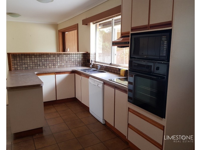 2 Coora Avenue, Mount Gambier SA 5290