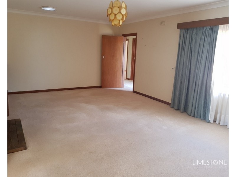 2 Coora Avenue, Mount Gambier SA 5290