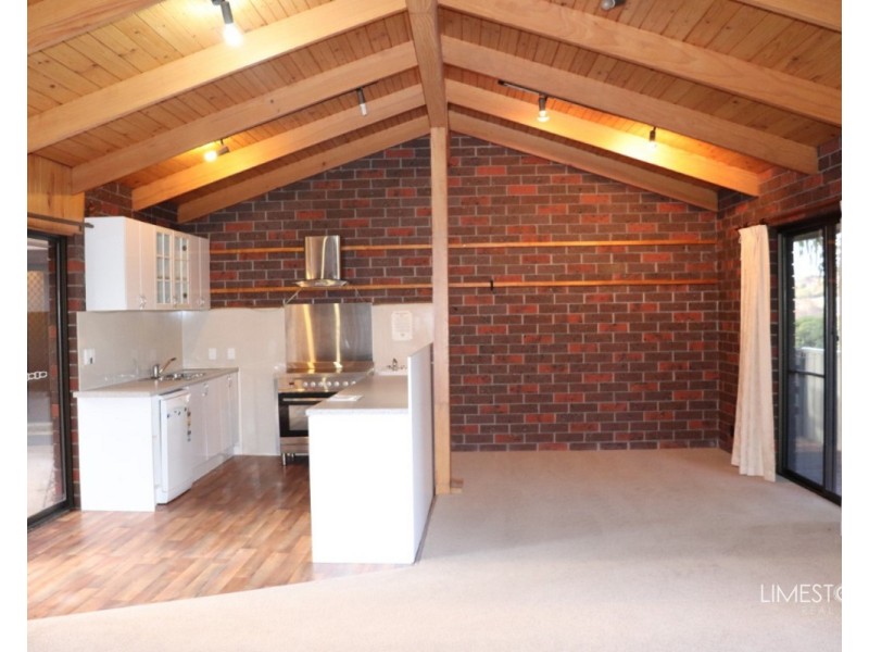 11 Derwent Court, Mount Gambier SA 5290