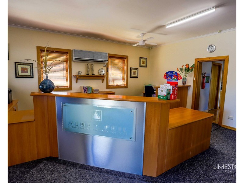 27 Sturt Street, Mount Gambier SA 5290