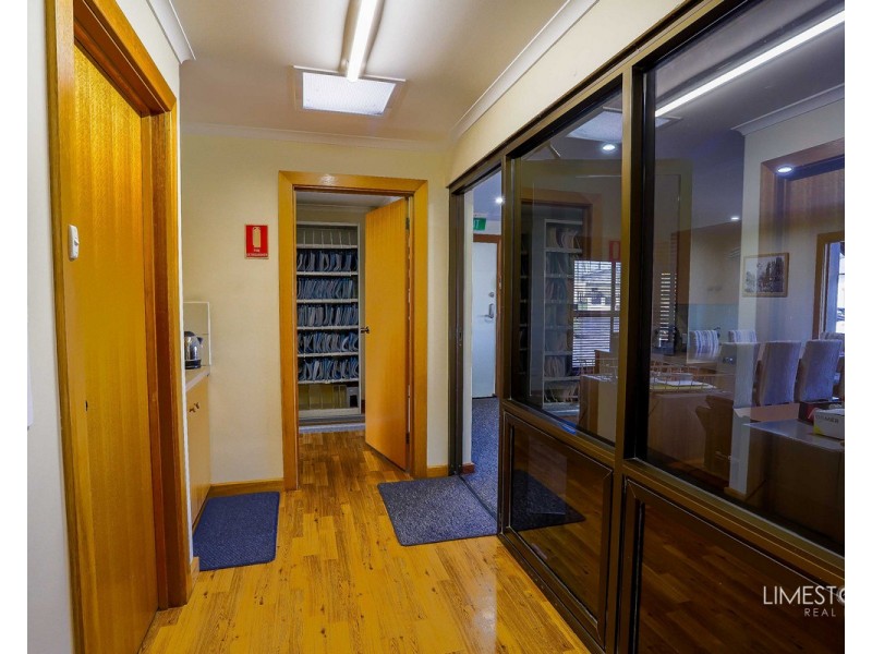 27 Sturt Street, Mount Gambier SA 5290