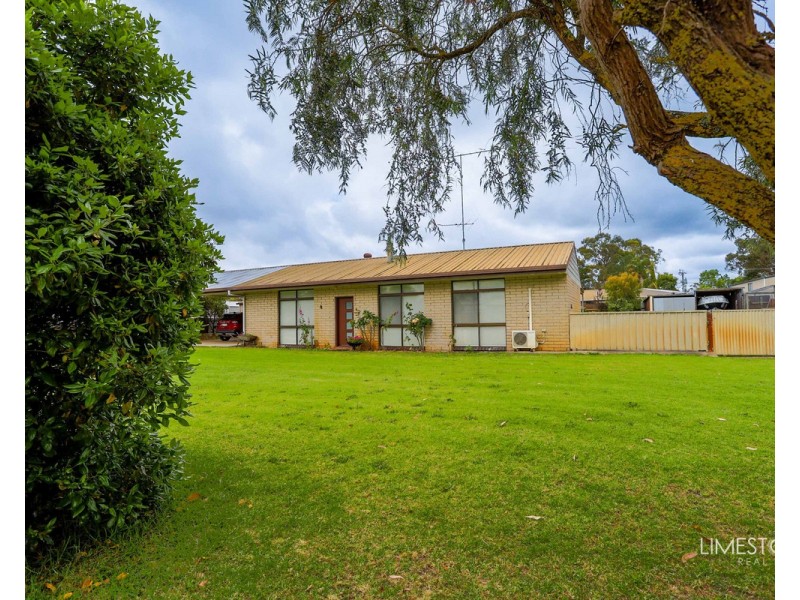 4 West Street, Tarpeena SA 5277