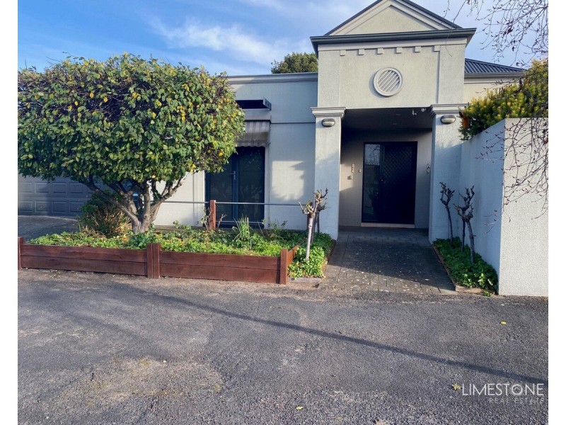 2/13 Shepherdson Road, Mount Gambier SA 5290