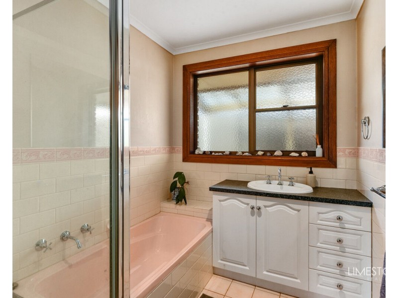 3 Bellevale Court, Mount Gambier SA 5290