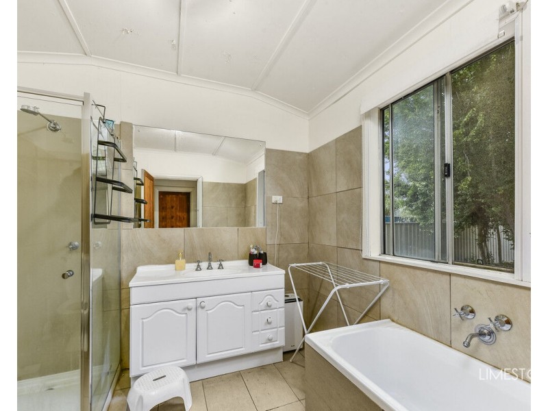 4 peake Tce, Nangwarry SA 5277