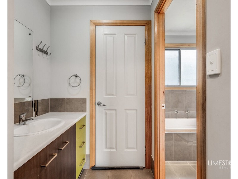 114 Lower Nelson Road, Port Macdonnell SA 5291