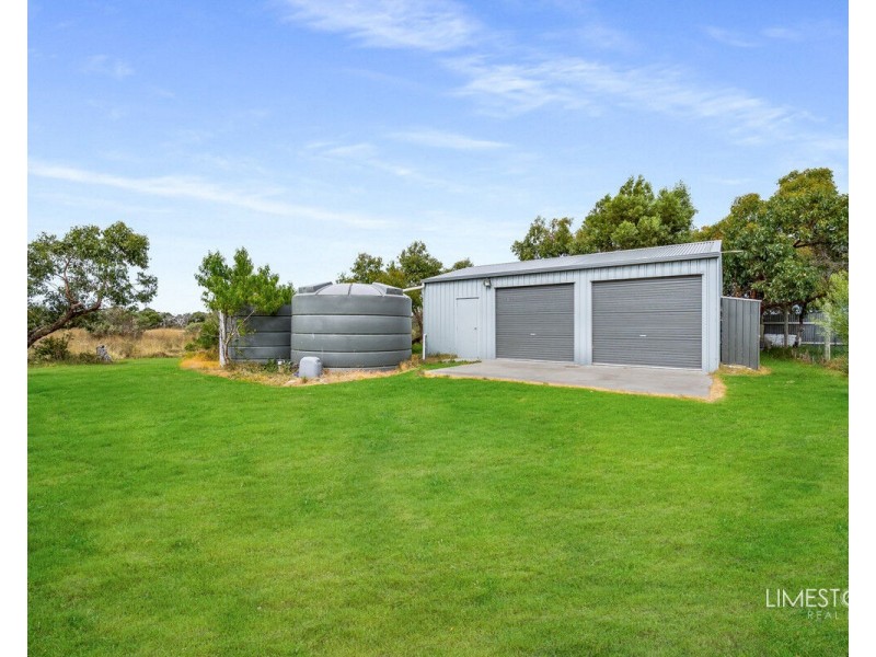 114 Lower Nelson Road, Port Macdonnell SA 5291