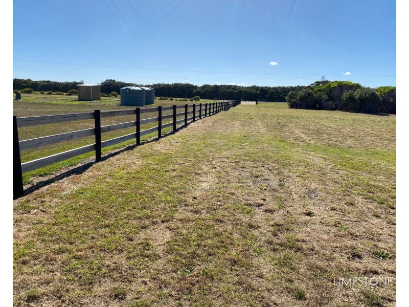 942 Eight Mile Creek Road, Eight Mile Creek SA 5291