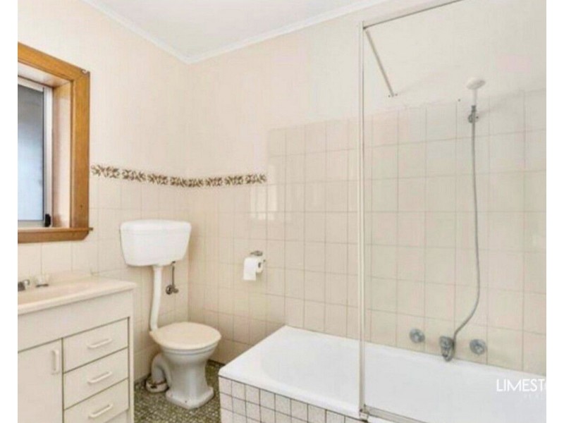 4/84 Bay Road, Mount Gambier SA 5290