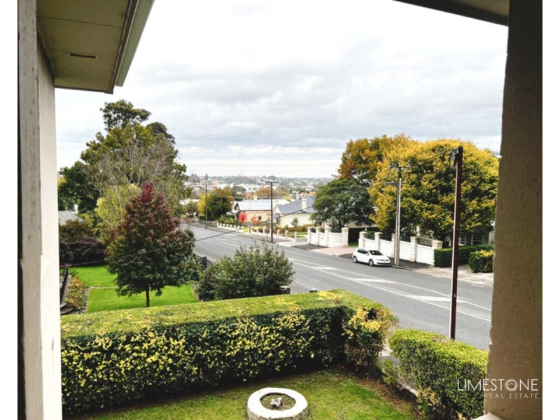 4/84 Bay Road, Mount Gambier SA 5290