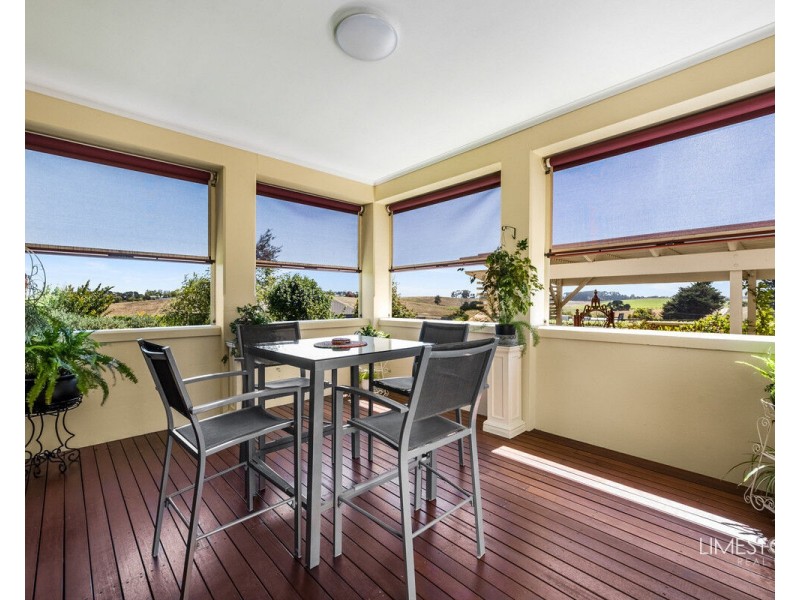 12 Racecourse Crescent, Glenburnie SA 5291