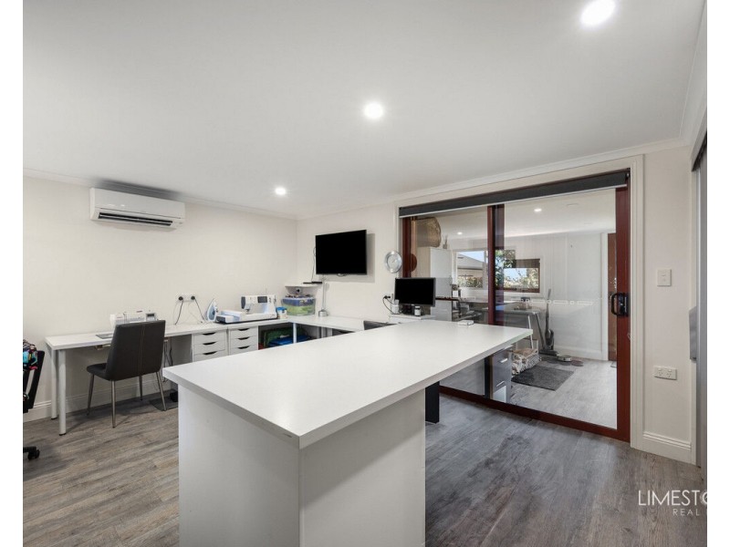 12 Racecourse Crescent, Glenburnie SA 5291