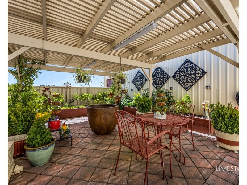 12 Racecourse Crescent, Glenburnie SA 5291