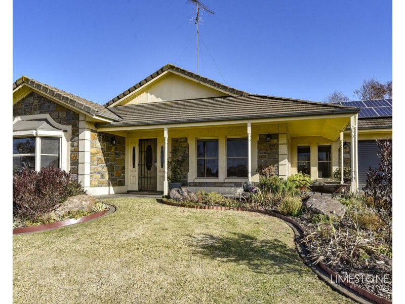 11 Parkway Avenue, Mount Gambier SA 5290