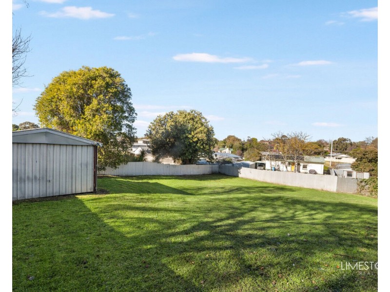 6 Holloway Cresent, Mount Gambier SA 5290