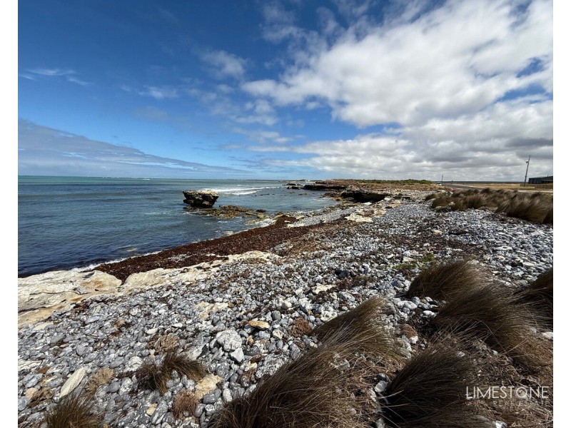 19 Hammer Parade, Blackfellows Caves SA 5291