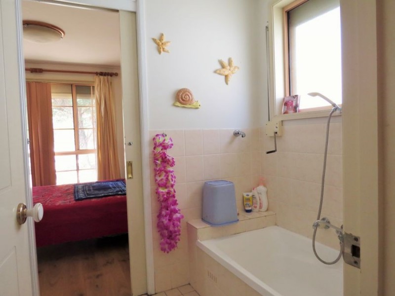 47 Mary Street, Macquarie Fields NSW 2564