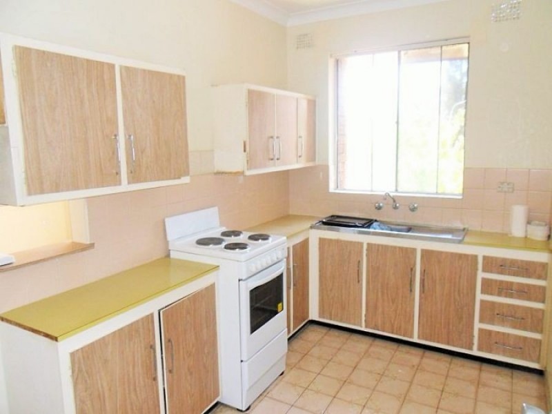 10/49 Hamilton Road, Fairfield NSW 2165