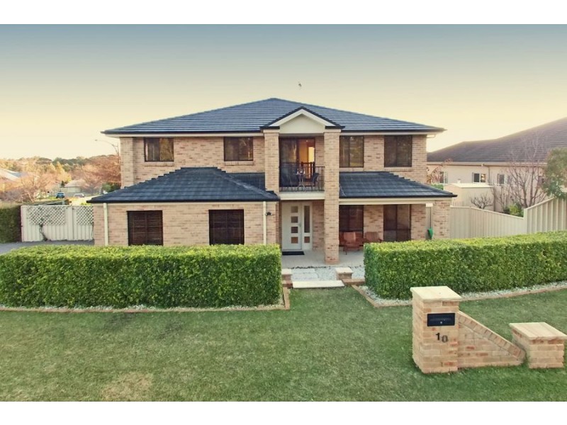 10 Nolan Way, Harrington Park NSW 2567