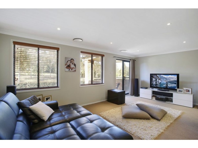 10 Nolan Way, Harrington Park NSW 2567