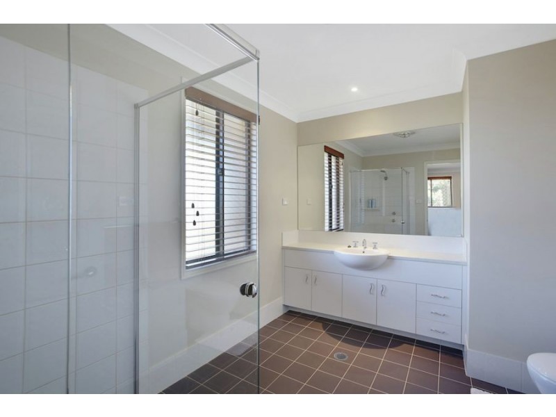 10 Nolan Way, Harrington Park NSW 2567