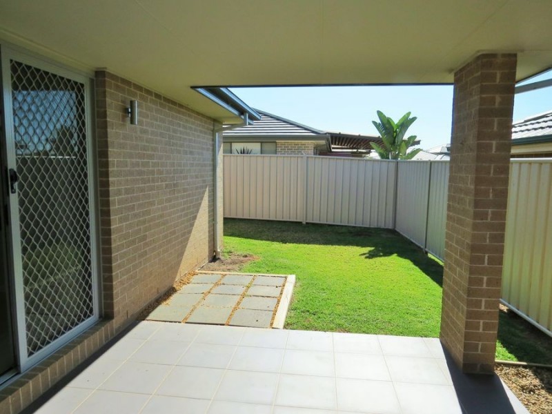 284 South Circuit, Oran Park NSW 2570