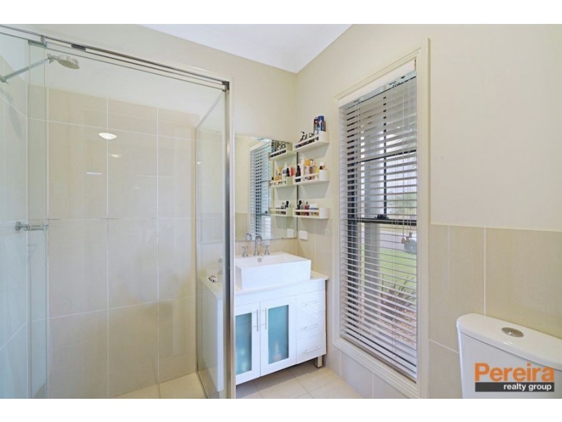 21 Camden Acres Drive, Elderslie NSW 2570