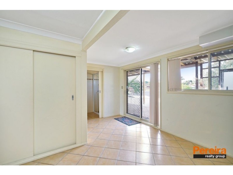 5 Teviot Place, St Andrews NSW 2566