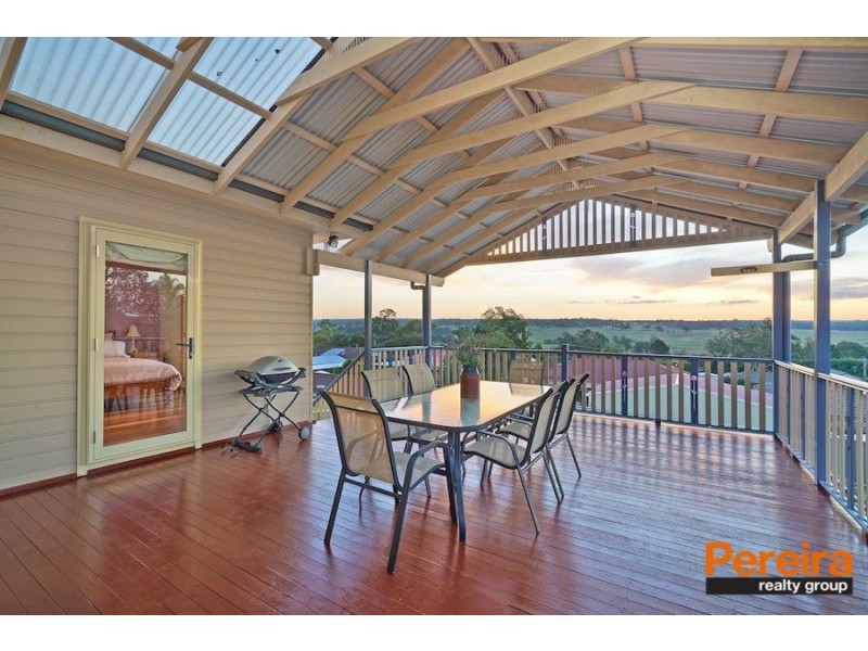 9 John Street, The Oaks NSW 2570